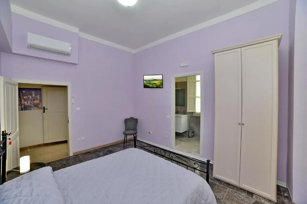 camera-con-bagno-vacanze-foligno